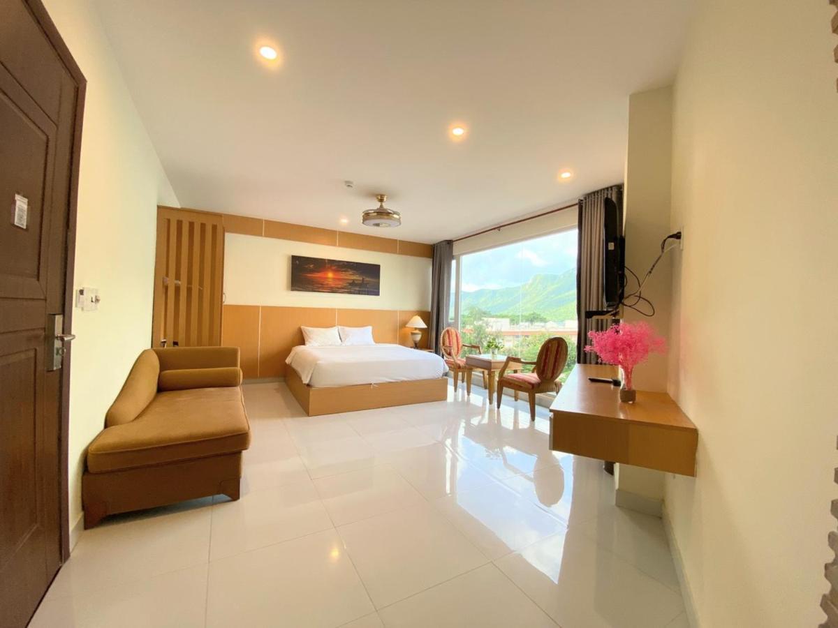 Conson Hotel Chi Khu Co Ong エクステリア 写真