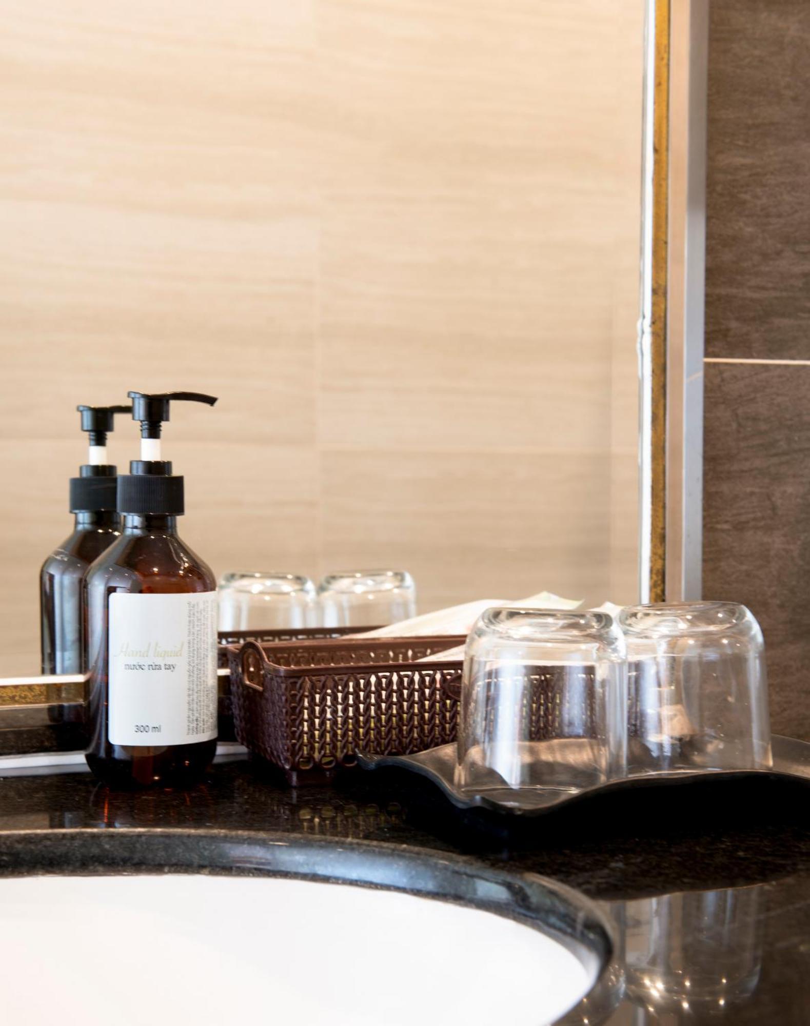 Conson Hotel Chi Khu Co Ong エクステリア 写真