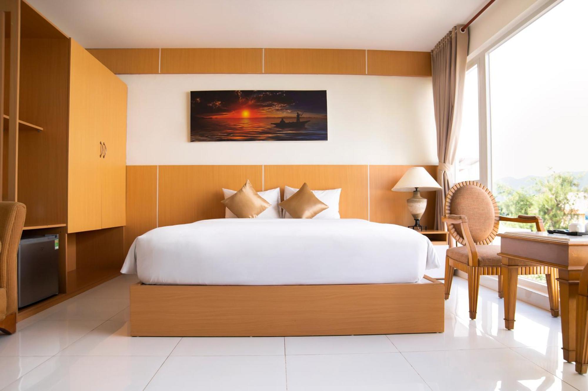 Conson Hotel Chi Khu Co Ong エクステリア 写真