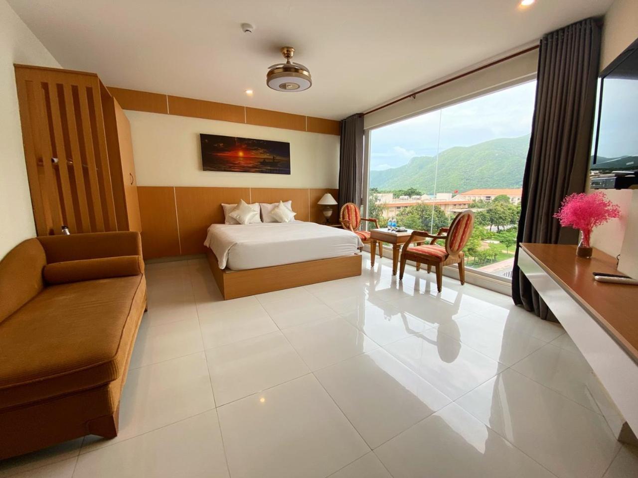 Conson Hotel Chi Khu Co Ong エクステリア 写真