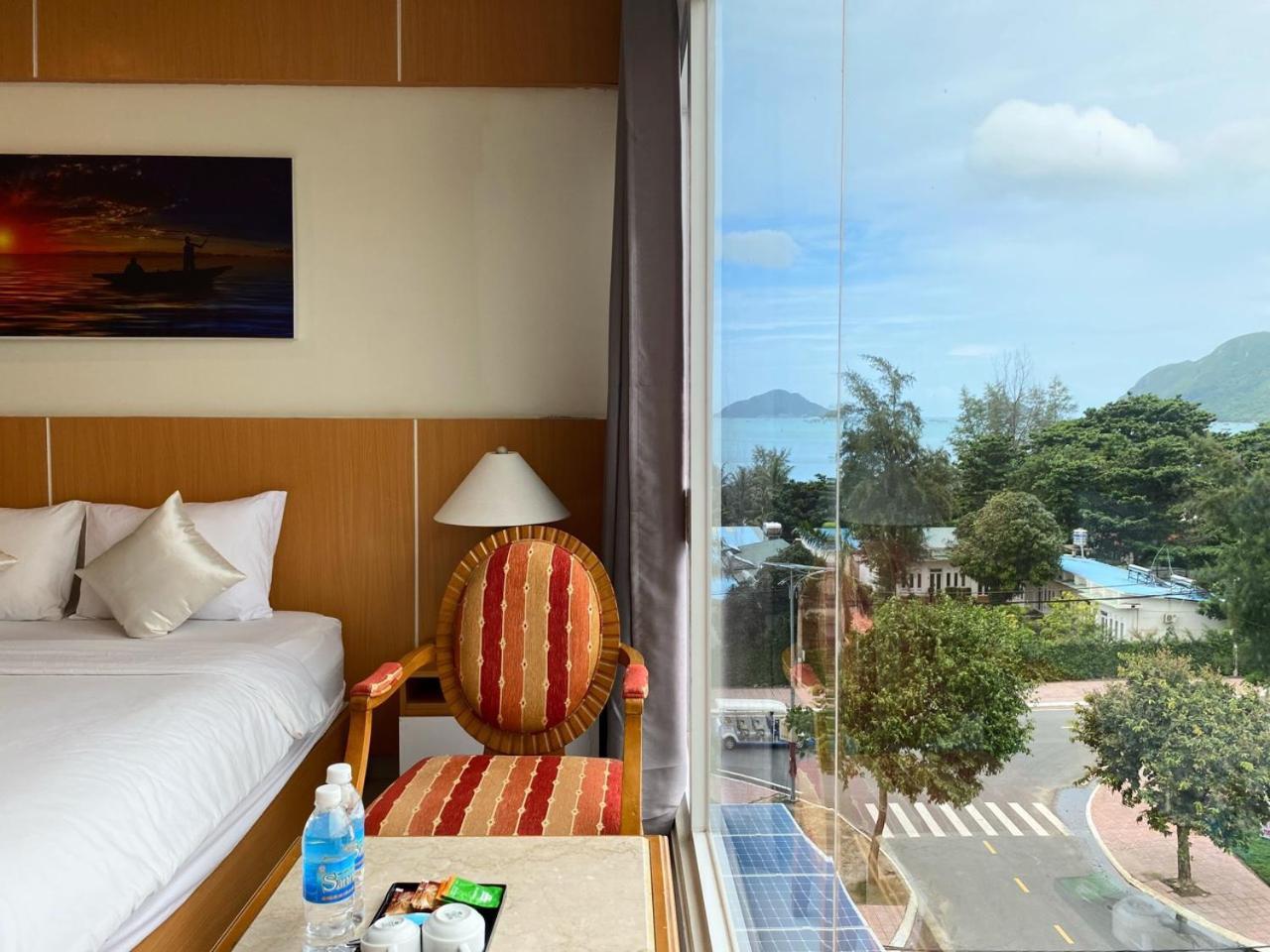 Conson Hotel Chi Khu Co Ong エクステリア 写真
