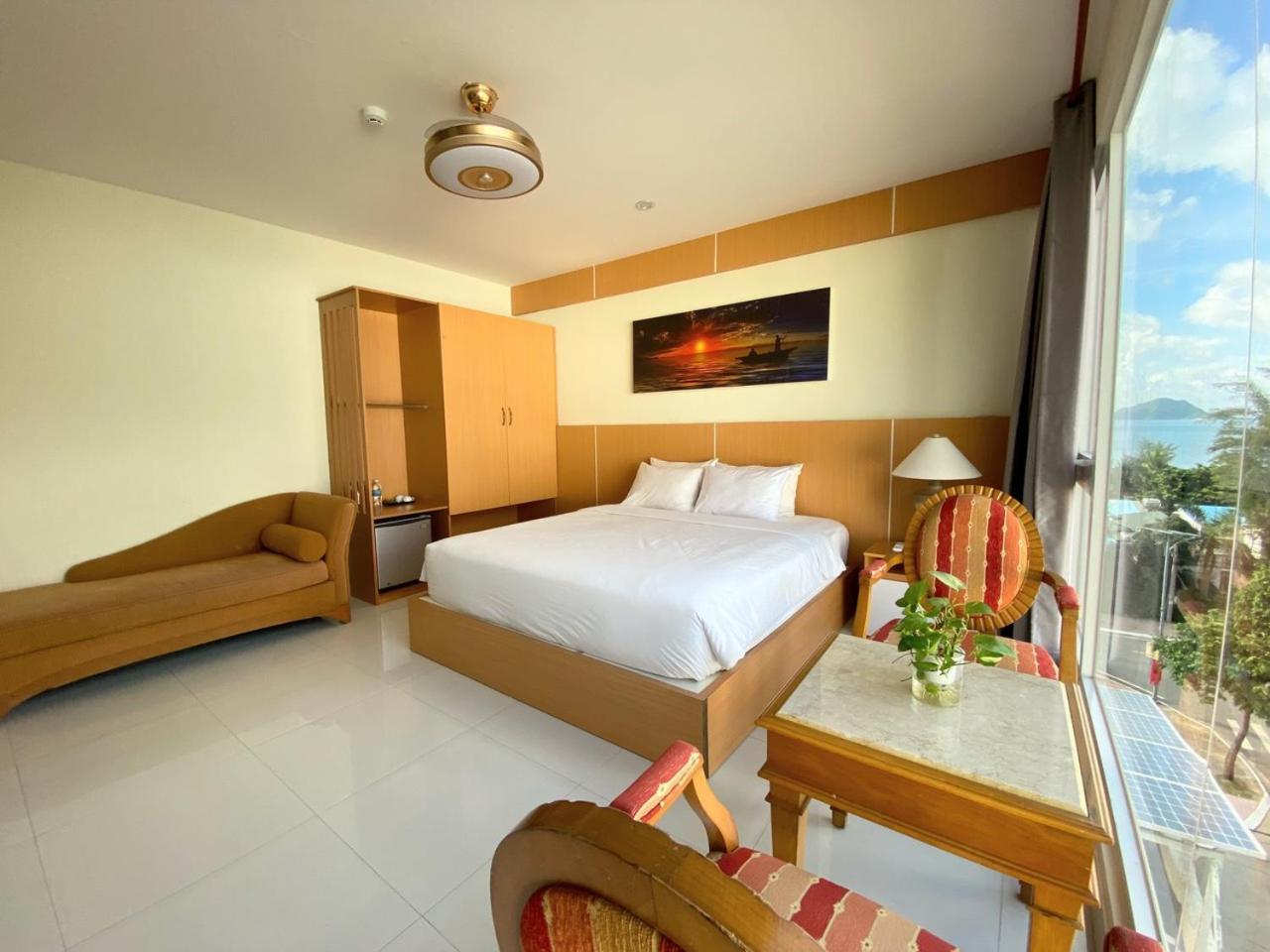 Conson Hotel Chi Khu Co Ong エクステリア 写真